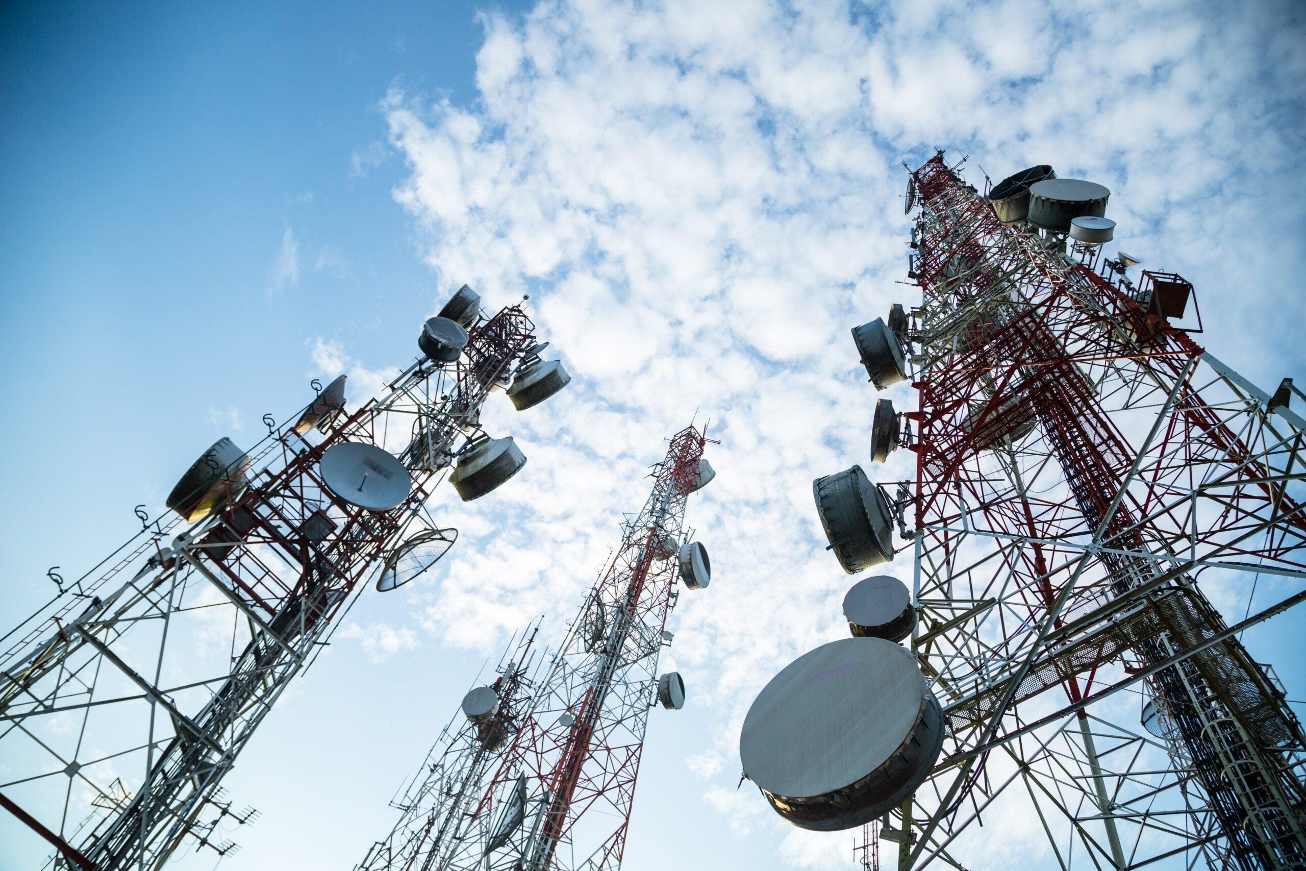 Telecommunication,Mast,Tv,Antennas,Wireless,Technology,With,Blue,Sky,In