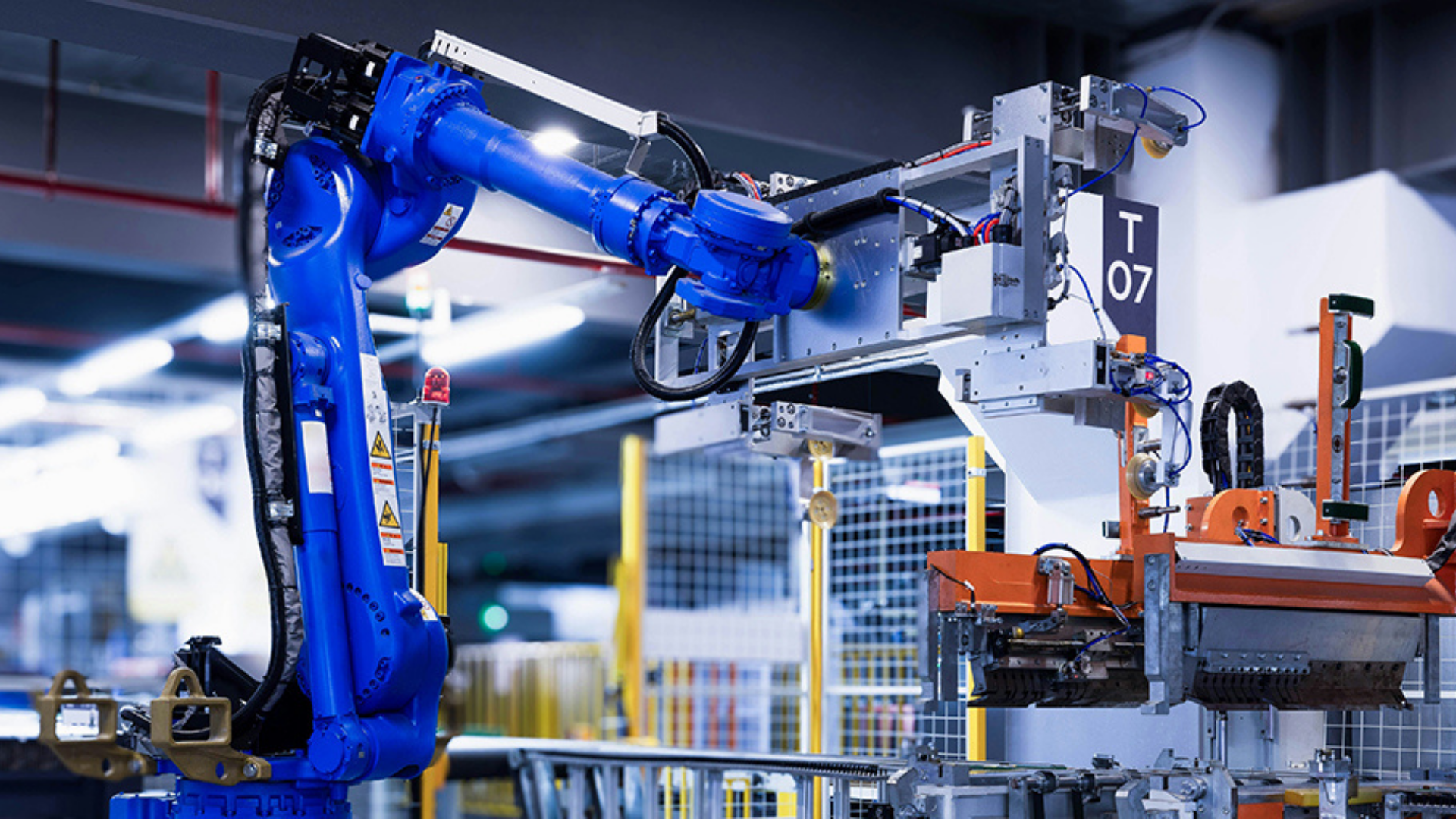 Manufacturing Financing: Types, Benefits, + How to Qualify